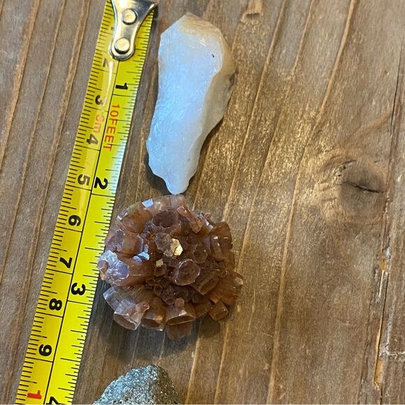 Crystals - Set of 4 Aragonite Cluster Citrine Iron Pyrite Tourmaline - Picture 9 of 9